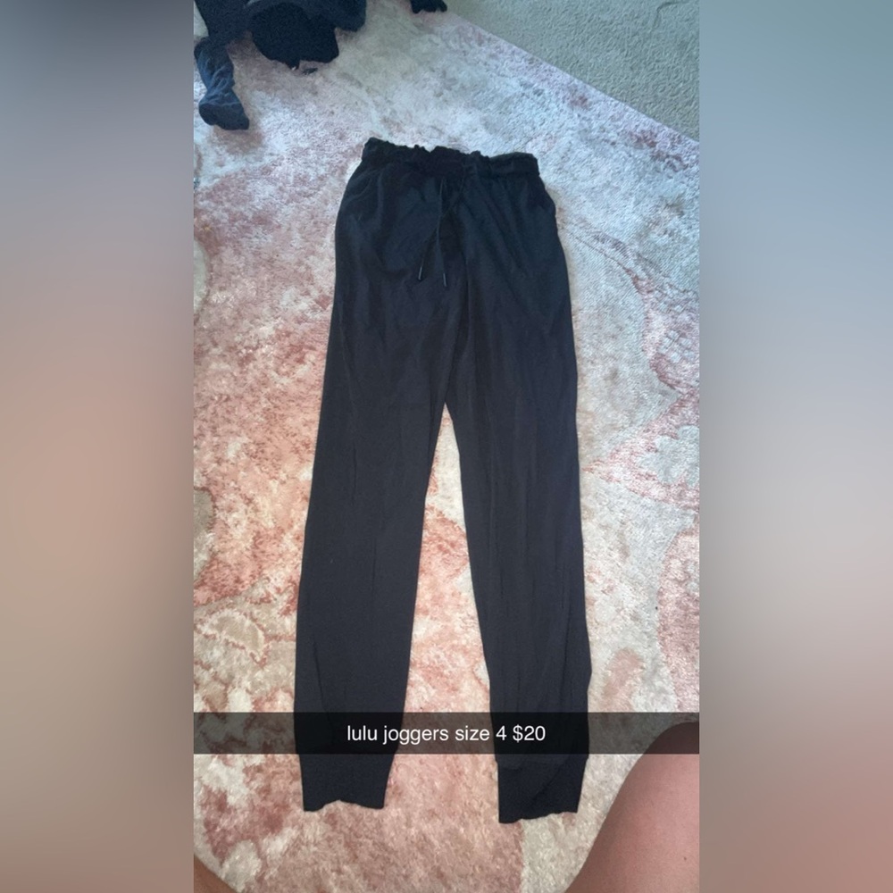 Lululemon Athletica Black Sweatpants with Classic Fit